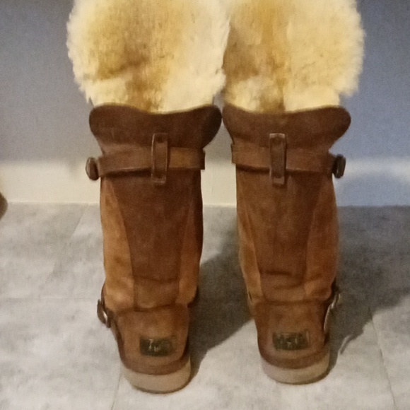 UGG boots size 8 women - Picture 4 of 9